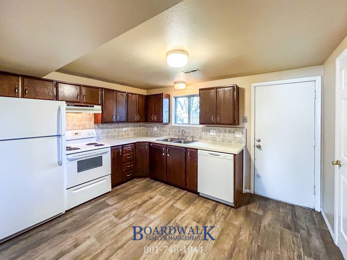 Apartment for rent at 661 N 980 W, Orem, UT 84057