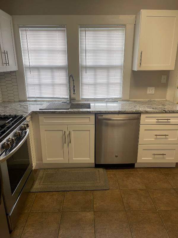 Townhouse for rent at 6637 Murray Ave, Cincinnati, OH 45227