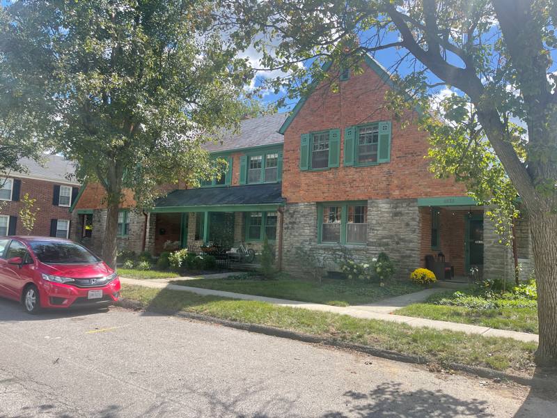 Townhouse for rent at 6637 Murray Ave, Cincinnati, OH 45227