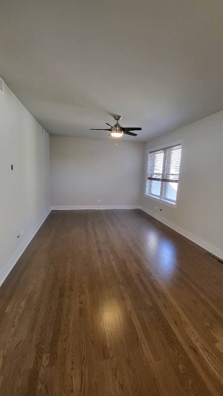 Apartment for rent at 6416 N Campbell #2R, Chicago, IL 60645