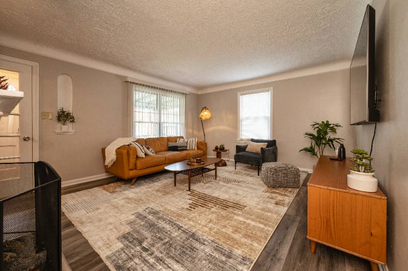 House for rent at 3722 Bainbridge Rd, Cleveland, OH 44118