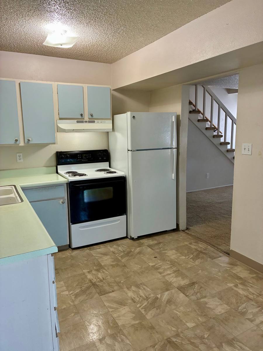 Townhouse for rent at 3035 E Fountain Blvd, Colorado Springs, CO 80910