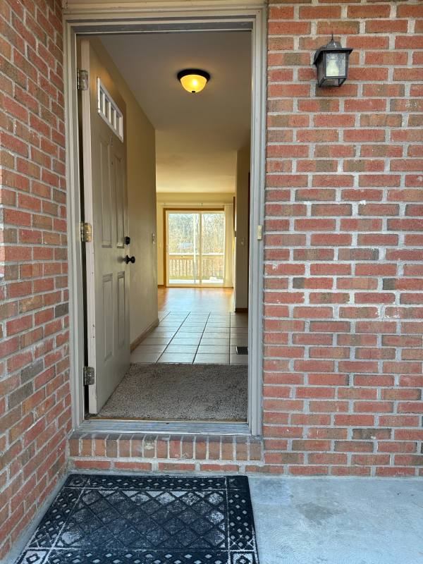 Townhouse for rent at 6530 Brint Rd #8, Sylvania, OH 43560