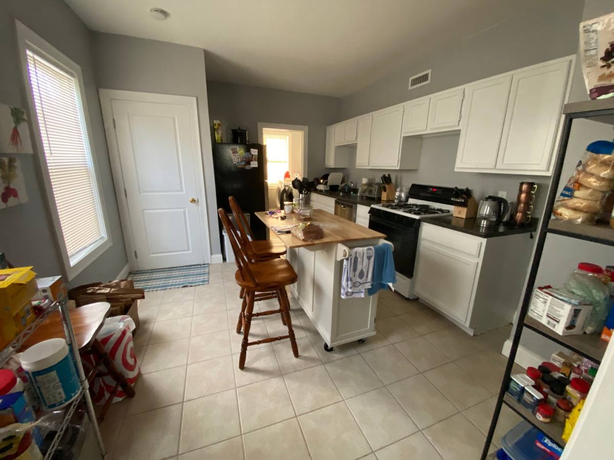Apartment for rent at 824 Main St, Melrose, MA 02176