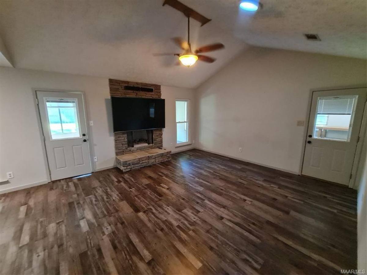 House for rent at 804 Winter Place, Prattville, AL 36066