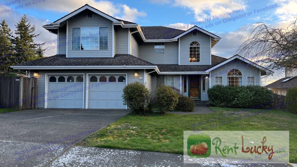 House for rent at 5216 Ridge Dr NE, Tacoma, WA 98422