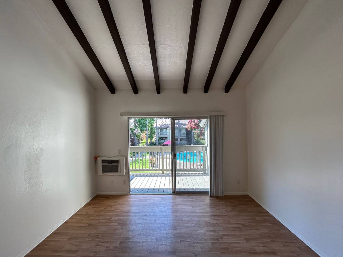 Condo for rent at 2562 Walnut Blvd, Walnut Creek, CA 94596