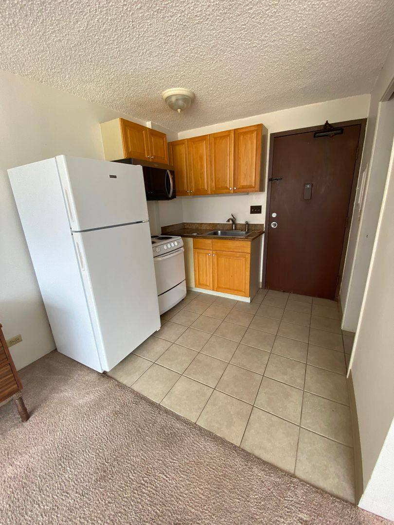 Condo for rent at 1560 Kanunu St, Honolulu, HI 96814