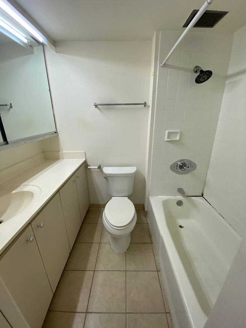 Condo for rent at 1560 Kanunu St, Honolulu, HI 96814