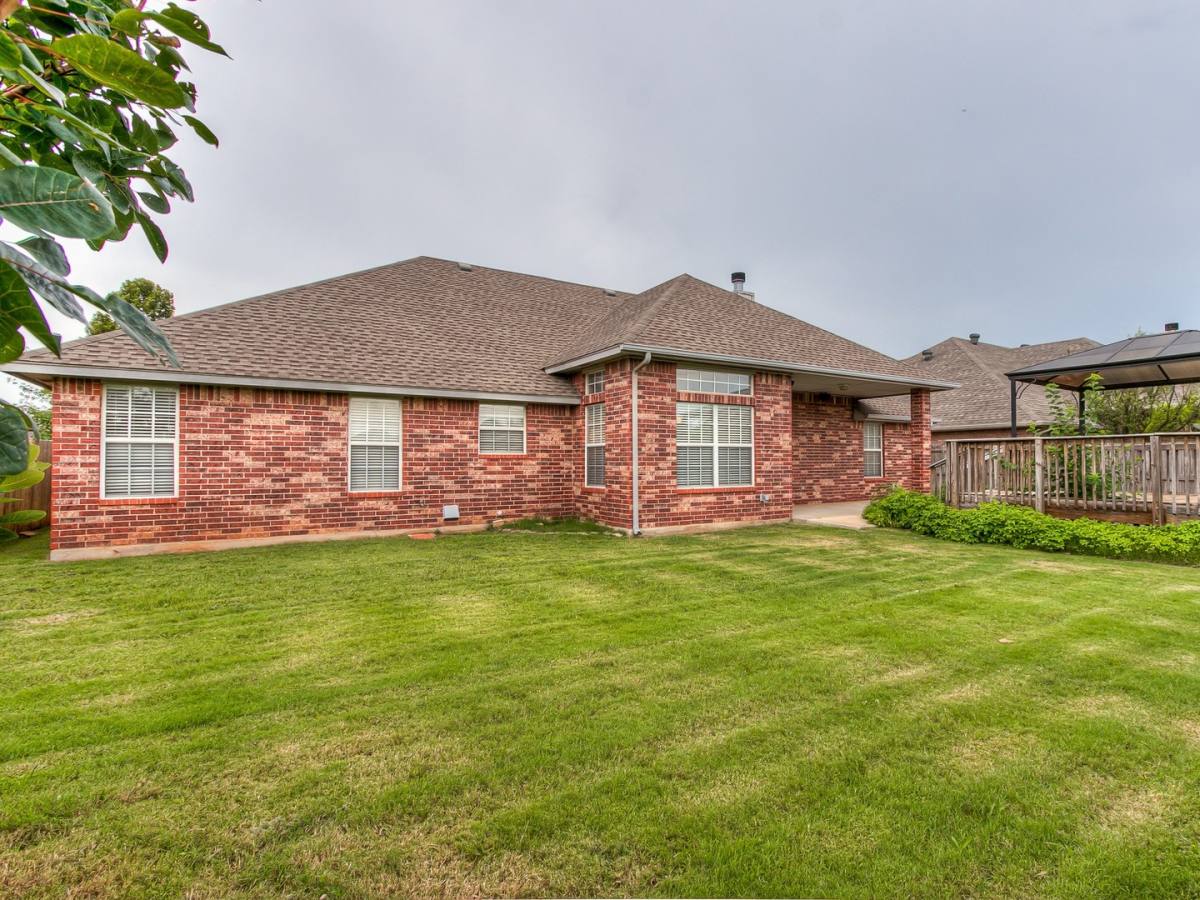 House for rent at 4008 Morningstar, Yukon, OK 73099
