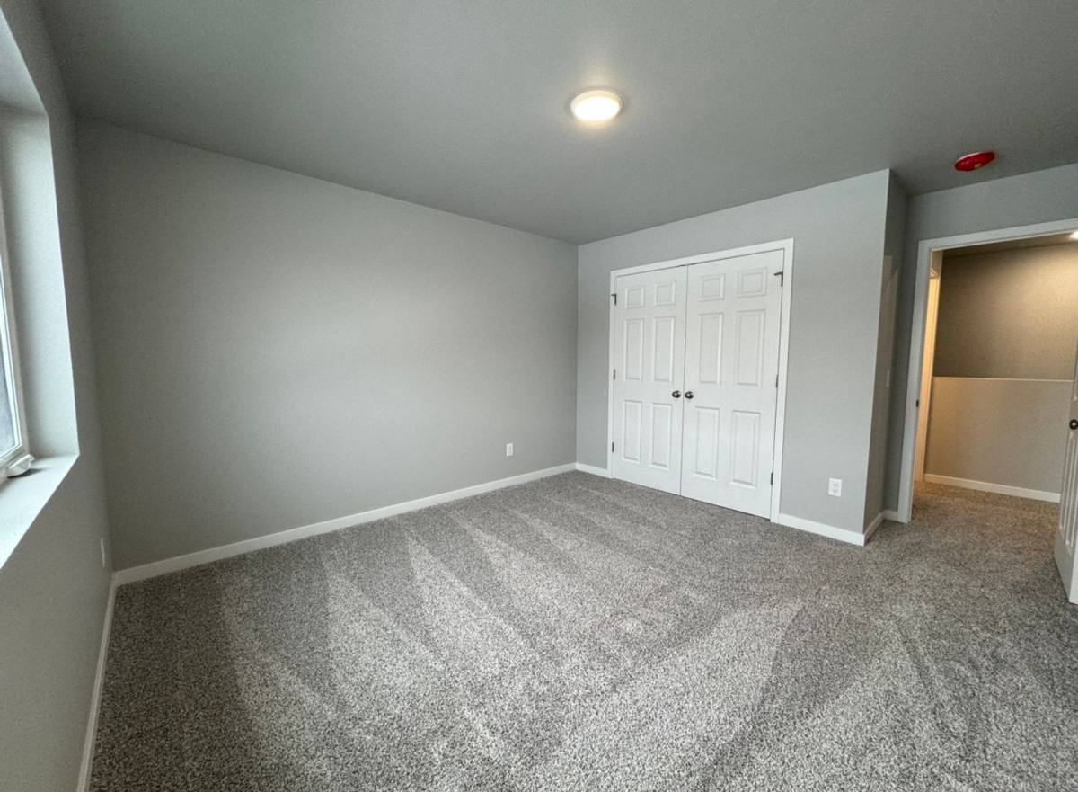 House for rent at 112 Marshall Loop, Bismarck, ND 58504