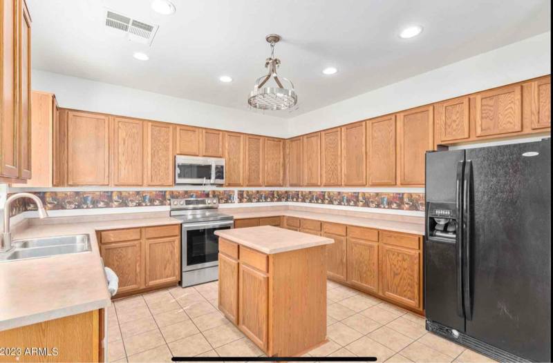 House for rent at 6935 W Carson Rd, Laveen, AZ 85339