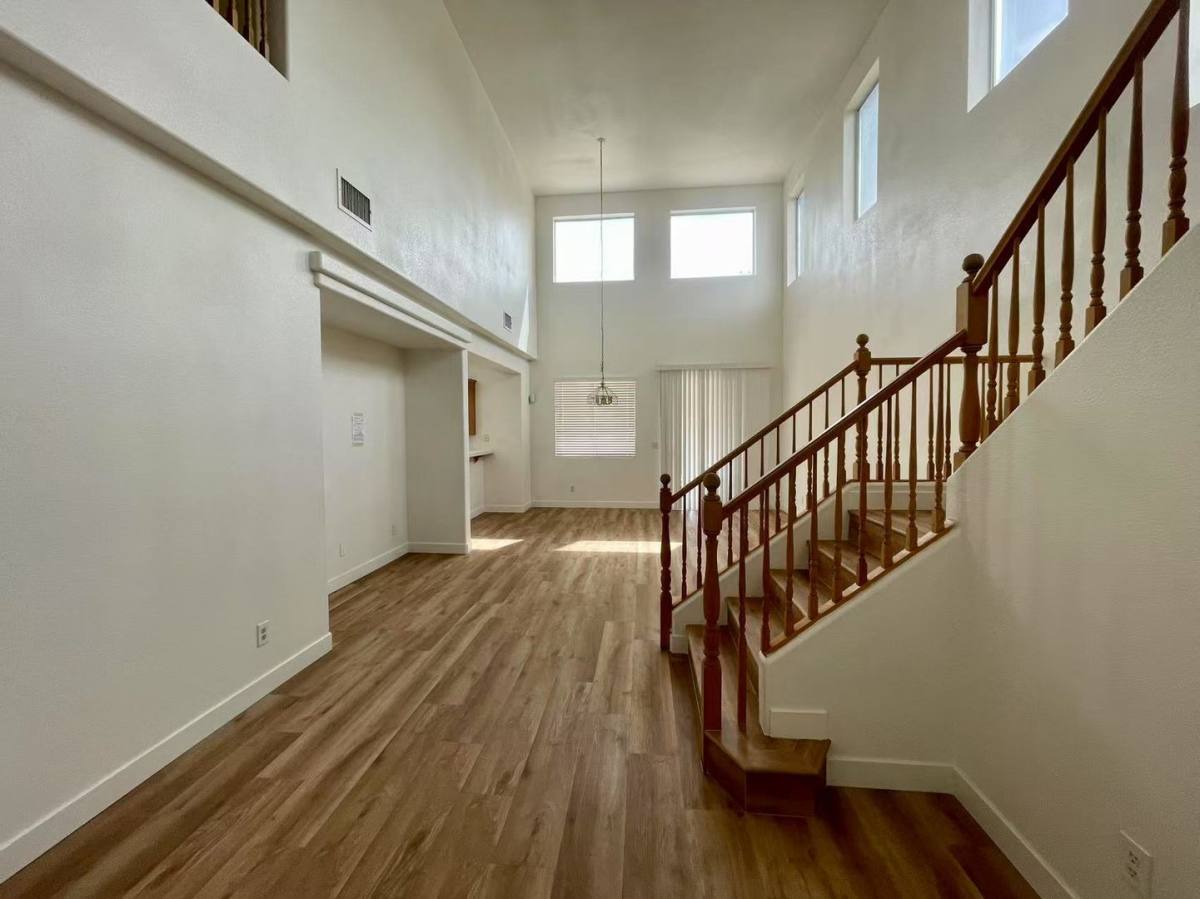 House for rent at 10055 Capistrello Ave, Las Vegas, NV 89147