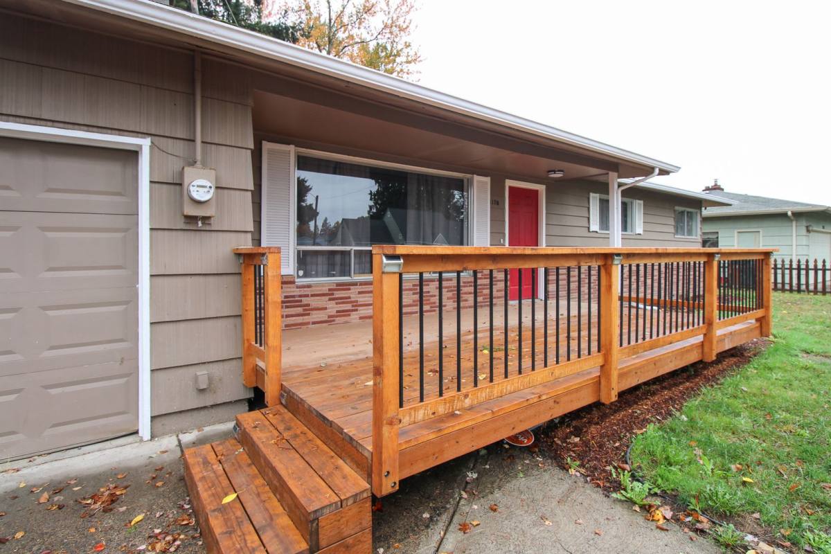 House for rent at 1170 Clearview Ave NE, Salem, OR 97303