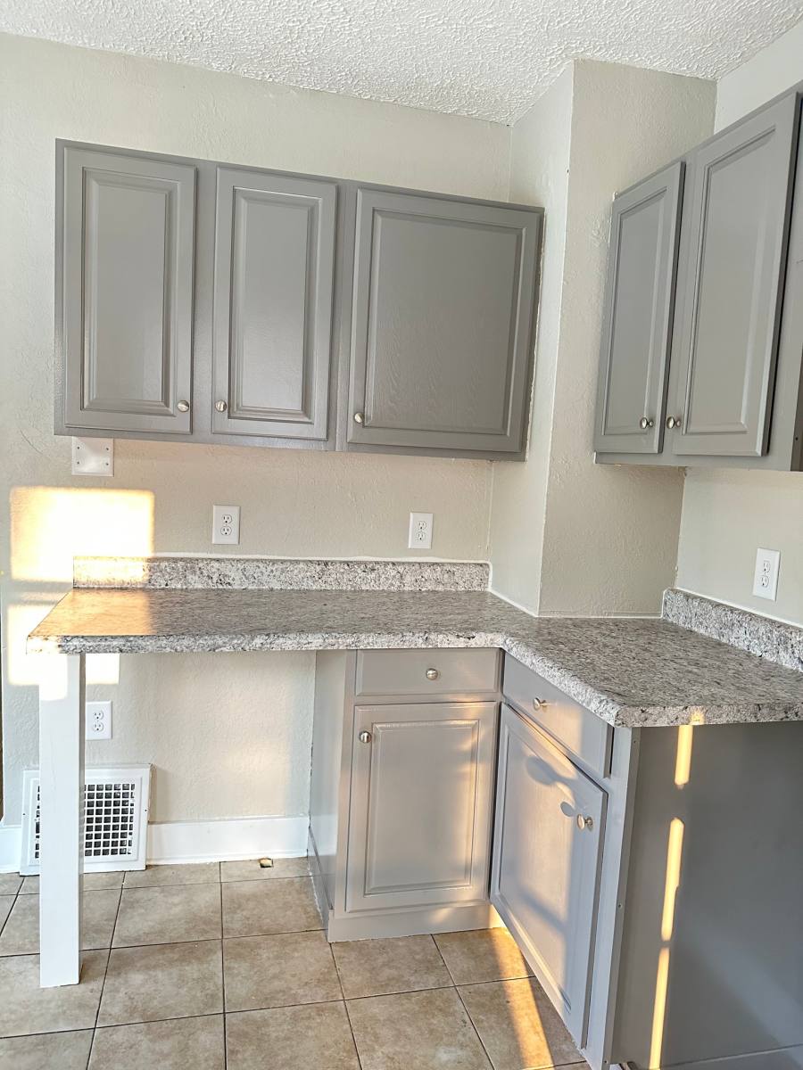 Apartment for rent at 1607 Mc Ilwraith St #1, Muskegon, MI 49442