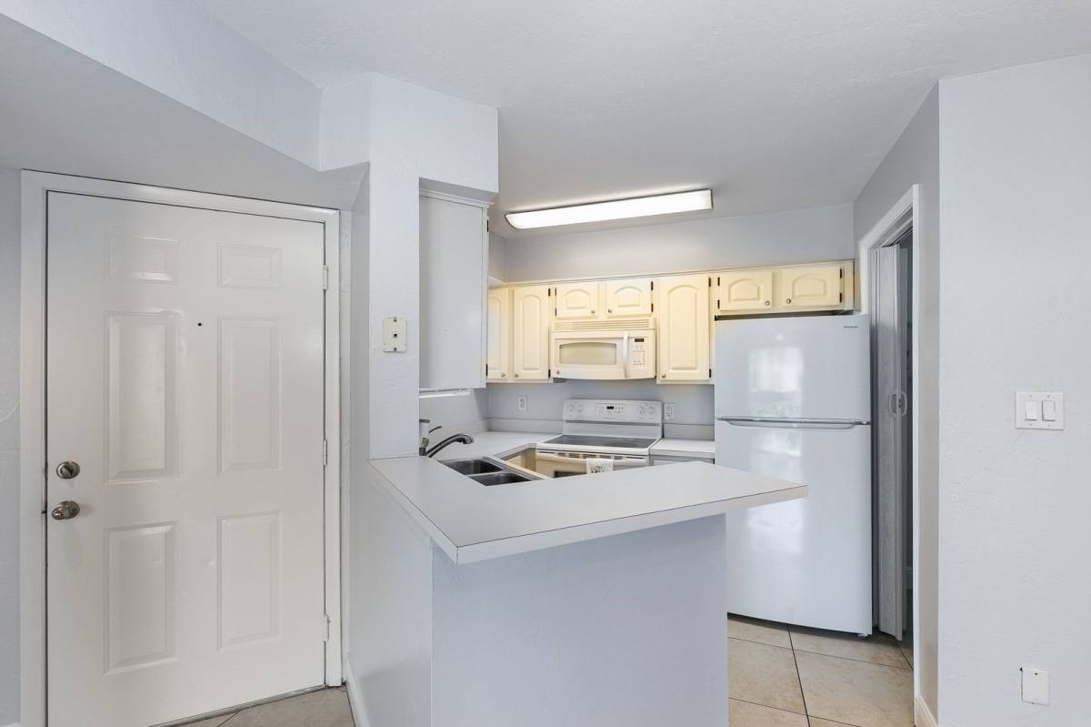 House for rent at 1850 Charlesmont Dr, Indialantic, FL 32903