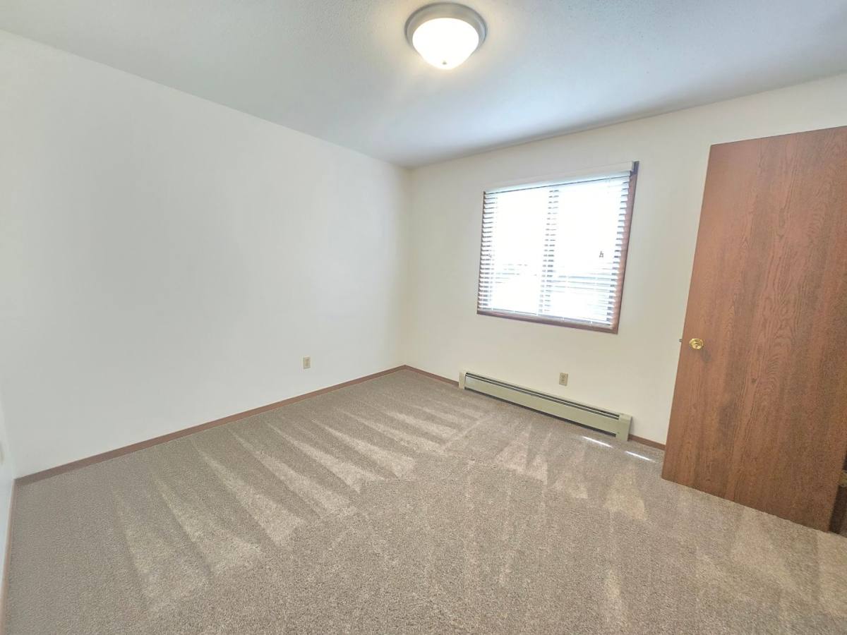 Apartment for rent at 2400 S Sycamore Ave, Sioux Falls, SD 57110