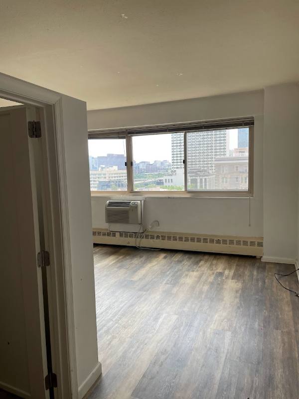 Apartment for rent at 2101 Chestnut St #RIVERWEST, Philadelphia, PA 19103