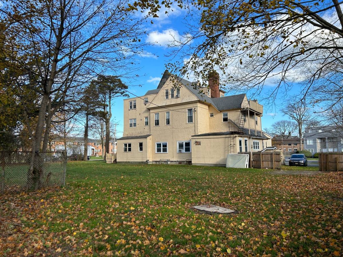 Apartment for rent at 112 Cedar Ave, Long Branch, NJ 07740