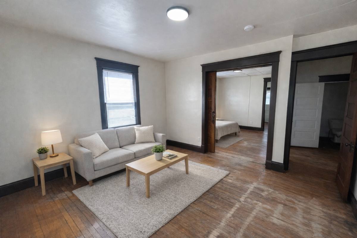 Apartment for rent at 516 - 518 W, Waterloo, IA 50701