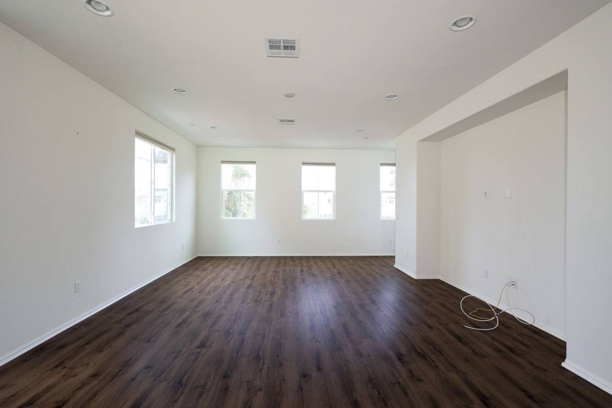 Townhouse for rent at 174 Prairie St, Camarillo, CA 93010