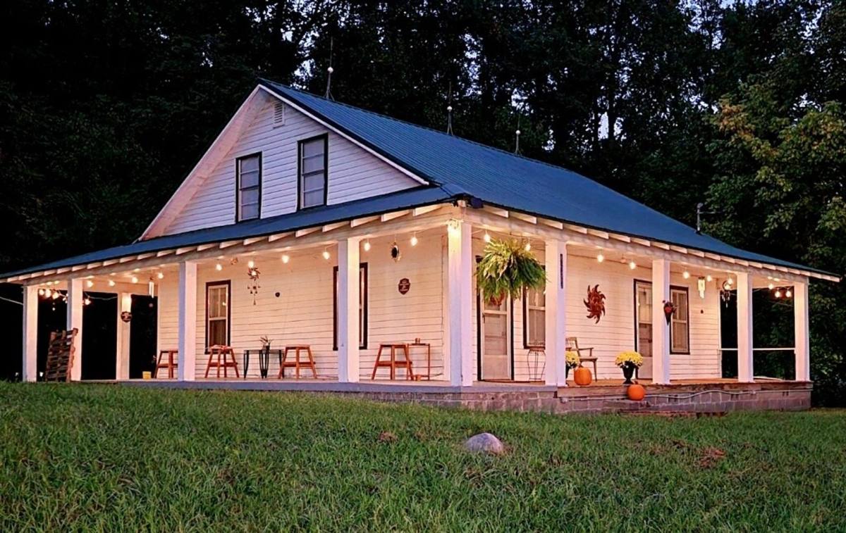 House for rent at 4677 Hooper Highway, Cosby, TN 37722