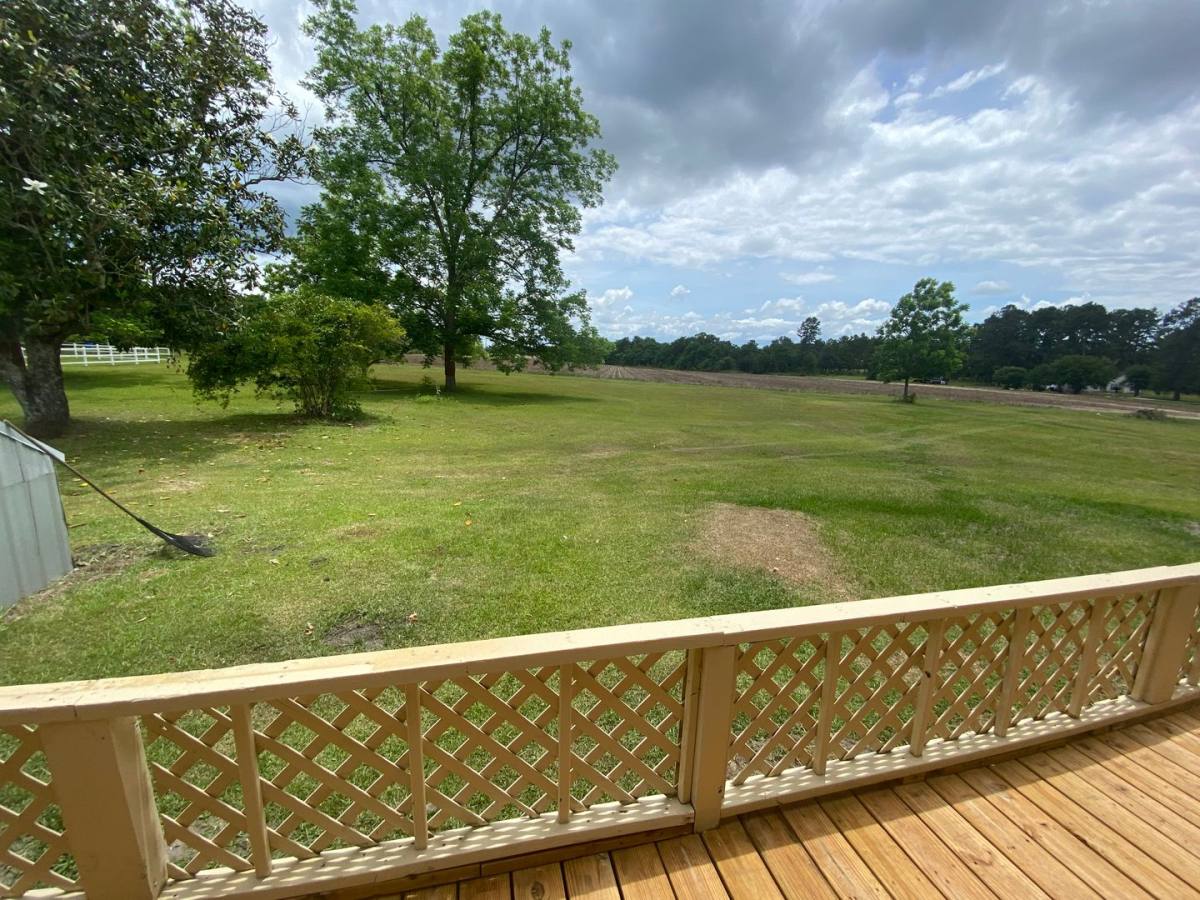 House for rent at 4734 Vienna Church Rd, Valdosta, GA 31605