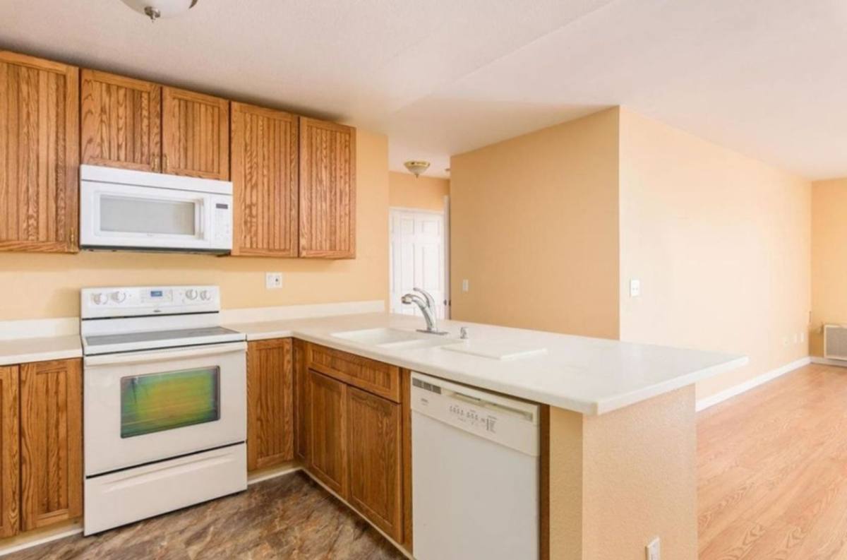 Condo for rent at 6131 Rancho Mission Rd, San Diego, CA 92108