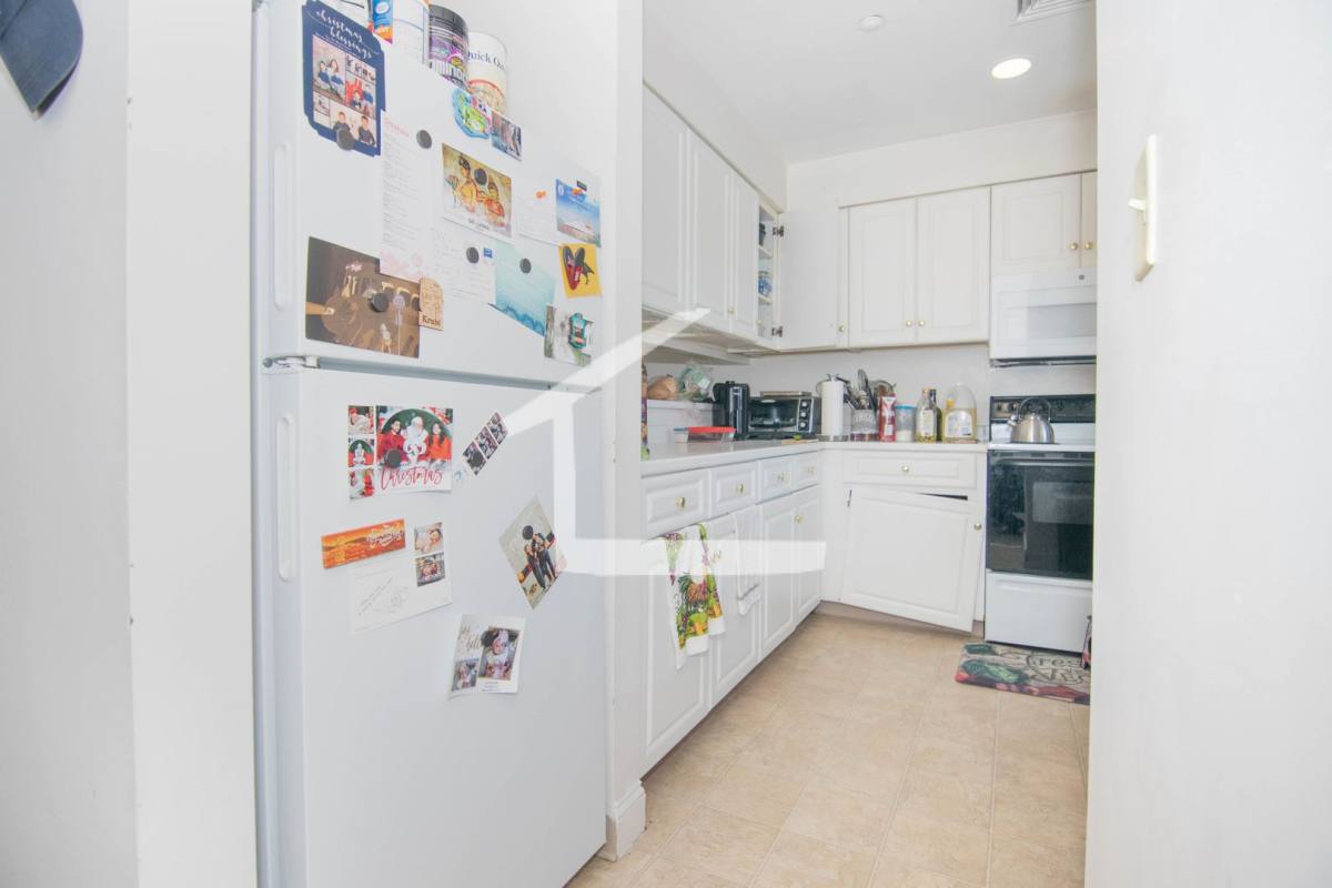 Townhouse for rent at 8-10 Glencoe St #2, Brighton, MA 02135
