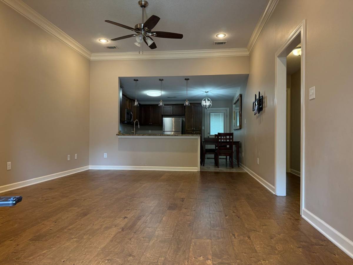 House for rent at 415 S Shady Lane, Benton, AR 72015