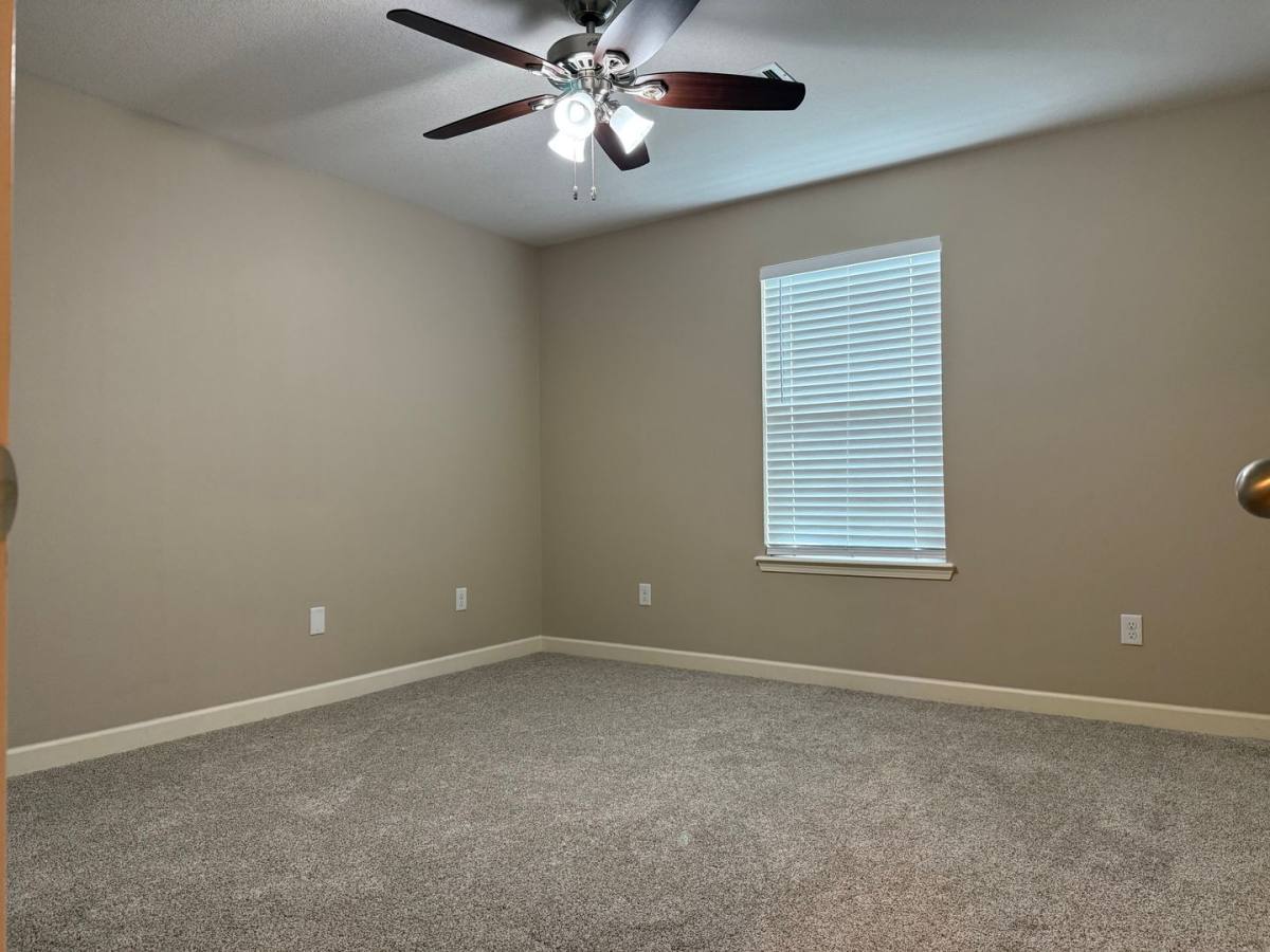 House for rent at 415 S Shady Lane, Benton, AR 72015