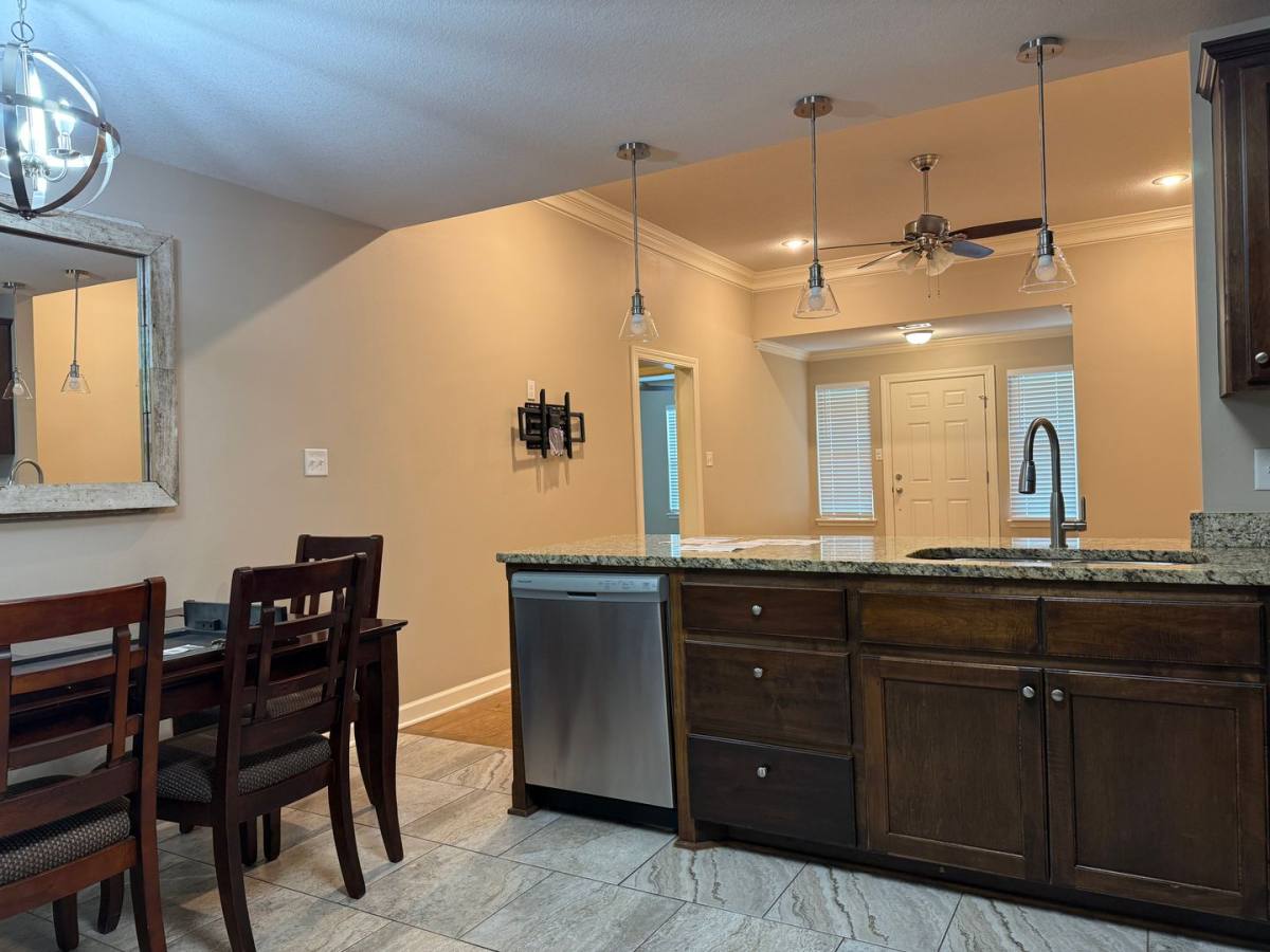 House for rent at 415 S Shady Lane, Benton, AR 72015
