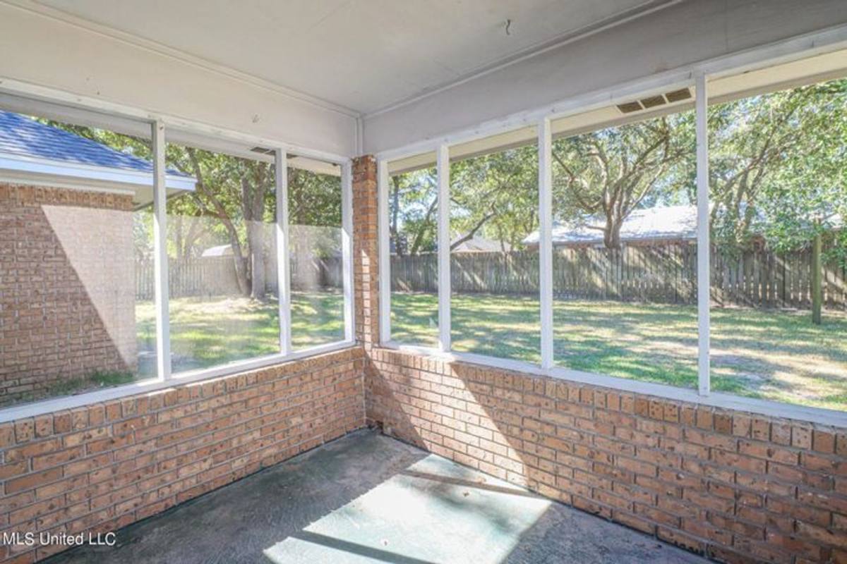 House for rent at 6941 Red Bud Lane, Pascagoula, MS 39567
