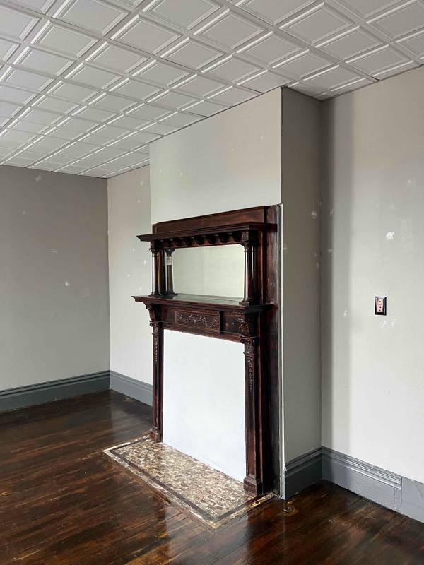 Apartment for rent at 121 S Pennsylvania Ave #2, Greensburg, PA 15601