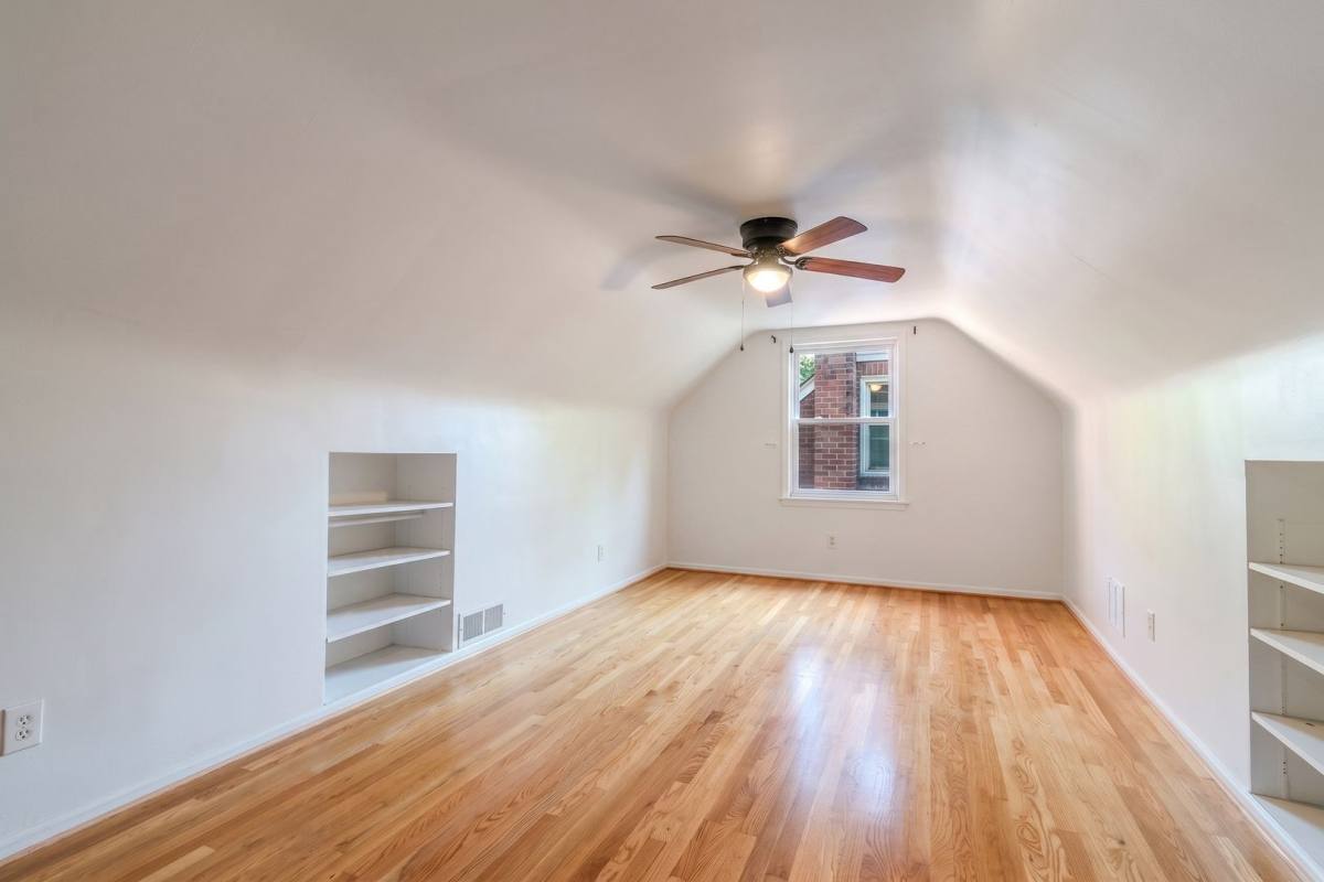 House for rent at 3224 N Altadena Ave, Royal Oak, MI 48073