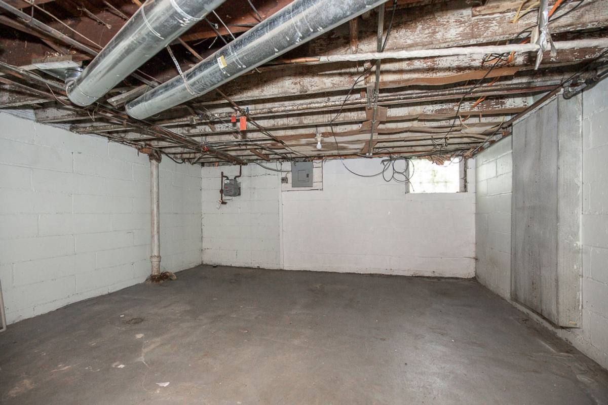 Apartment for rent at 2801 Riverside Ave, Cleveland, OH 44109