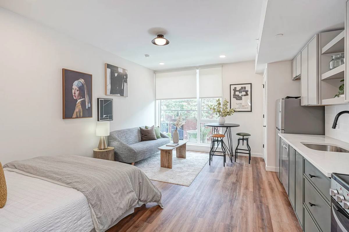 Apartment for rent at 1301 Bainbridge St, Philadelphia, PA 19147