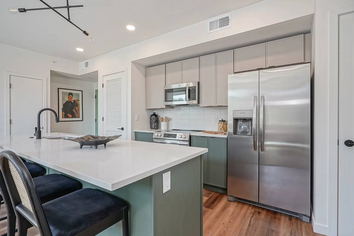 Apartment for rent at 1301 Bainbridge St, Philadelphia, PA 19147