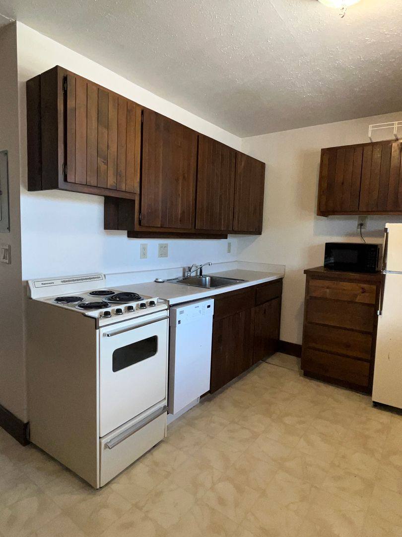 Apartment for rent at 3313 Leland Lane, Rapid City, SD 57702