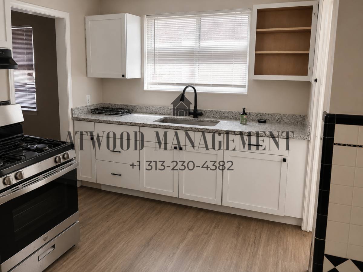House for rent at 9755 Wayburn St, Detroit, MI 48224