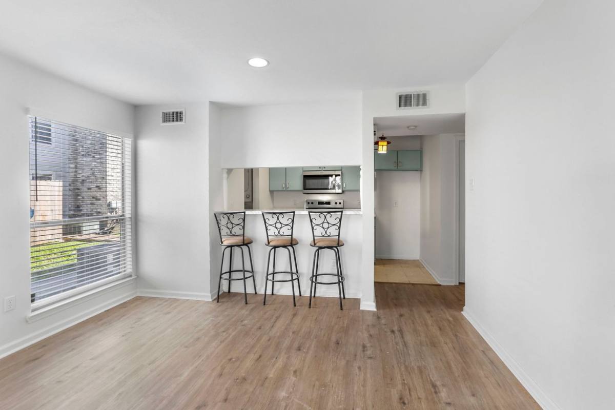 Condo for rent at 5137 Nicholson Dr #B33, Baton Rouge, LA 70820