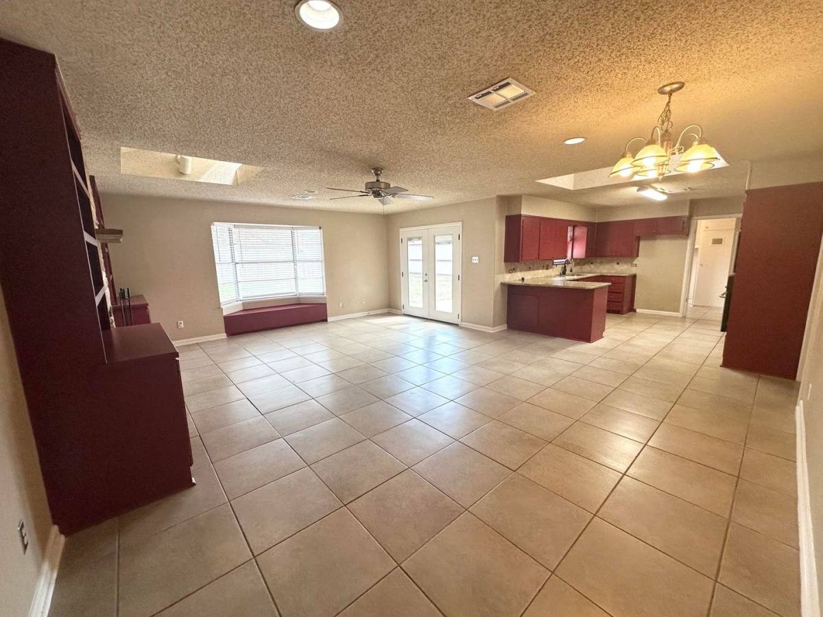 House for rent at 3223 Cimmaron Ave, Midland, TX 79705