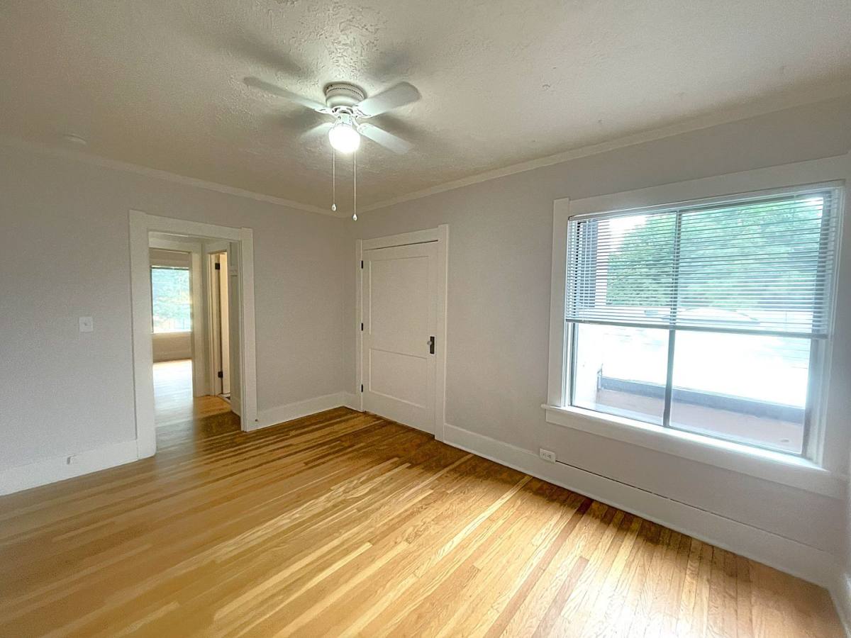 Apartment for rent at 711 SE 11th Ave, Portland, OR 97214