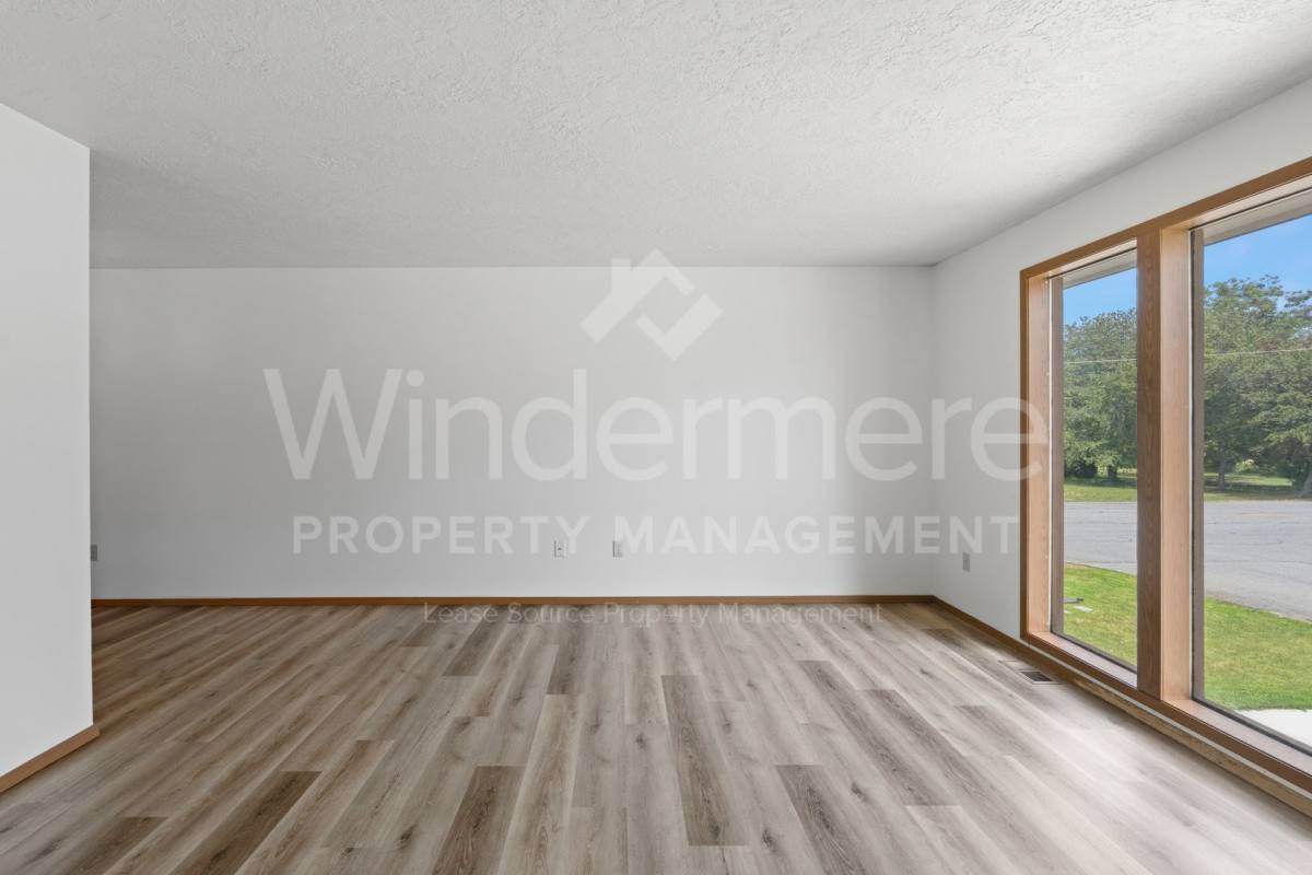 Apartment for rent at 802 S Calvin Rd, Veradale, WA 99037