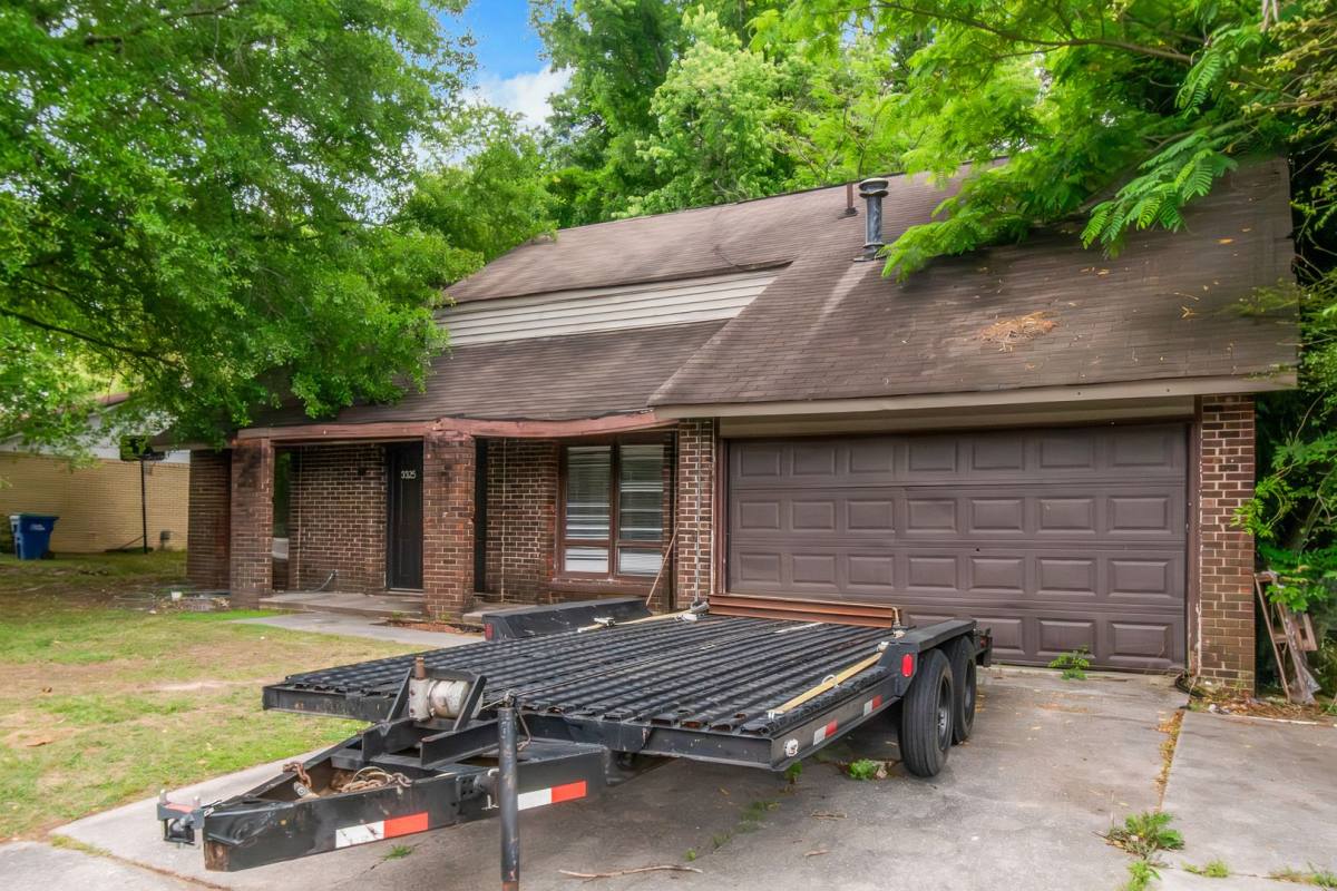 Townhouse for rent at 3325 Valley Bend Rd, Atlanta, GA 30349