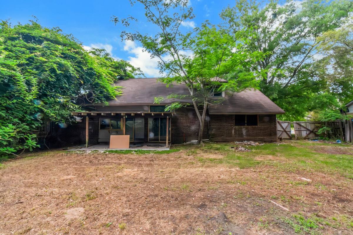 Townhouse for rent at 3325 Valley Bend Rd, Atlanta, GA 30349