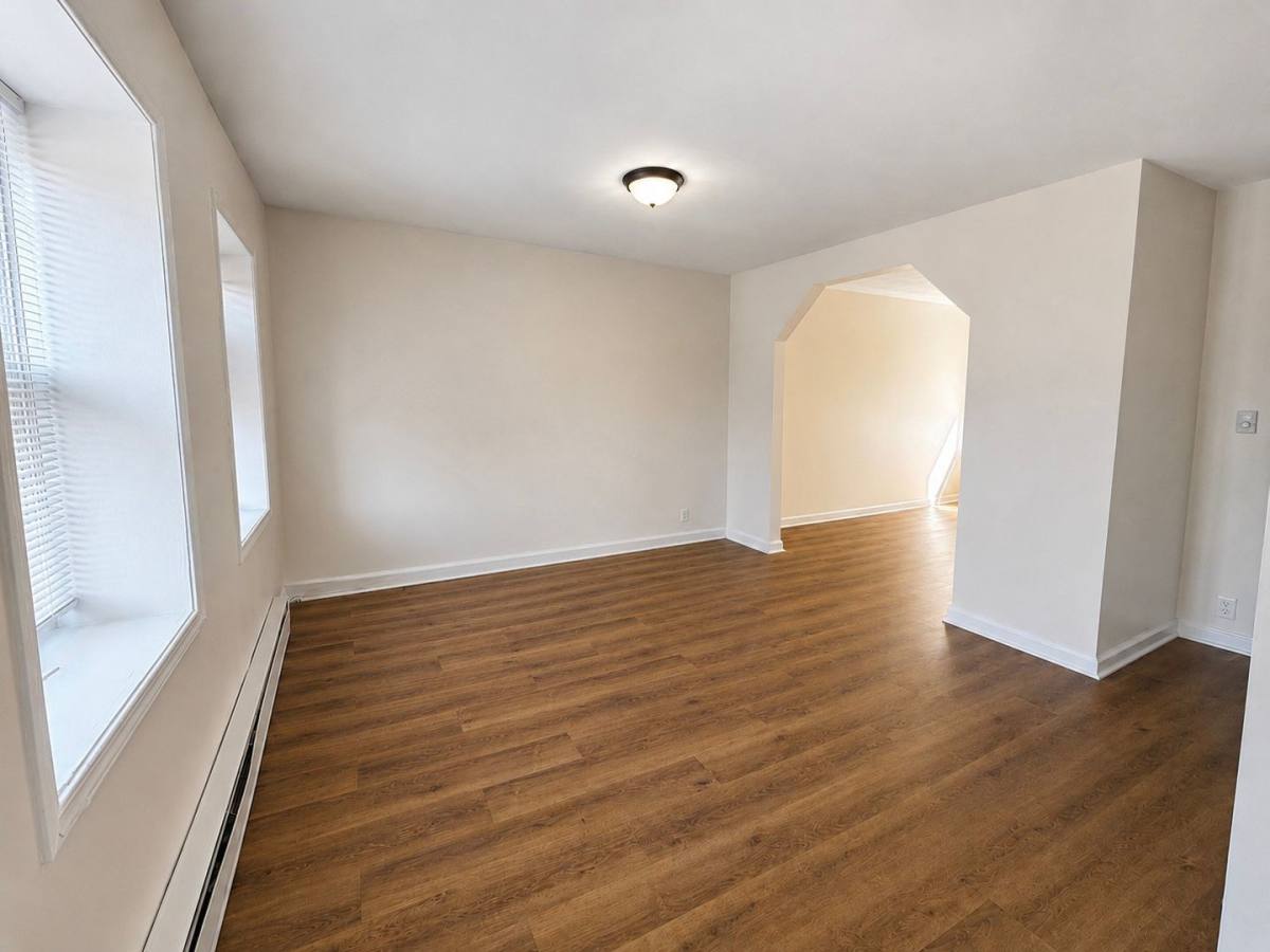 Townhouse for rent at 217 E Whitesboro St, Rome, NY 13440
