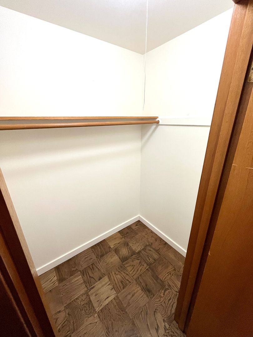 Apartment for rent at 1400 E Mercer St, Seattle, WA 98112