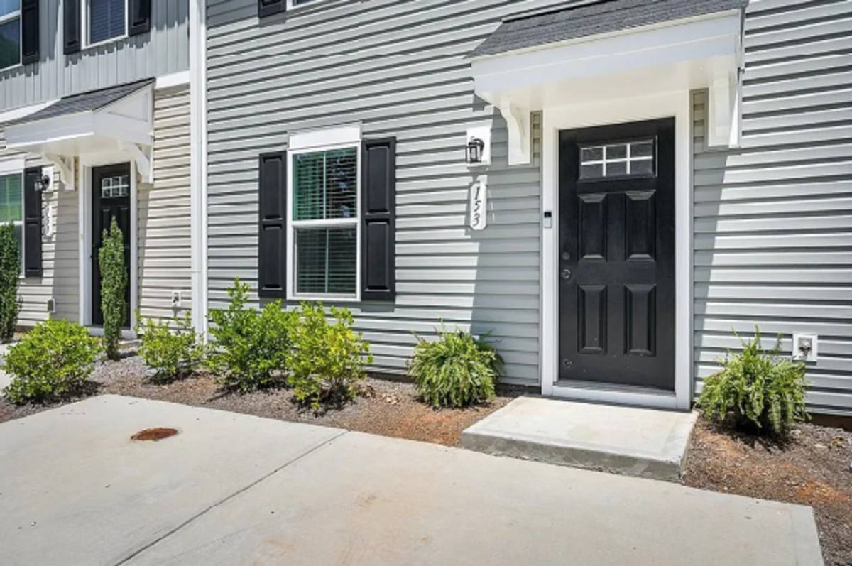 Apartment for rent at 153 Nicklaus Dr, Anderson, SC 29621