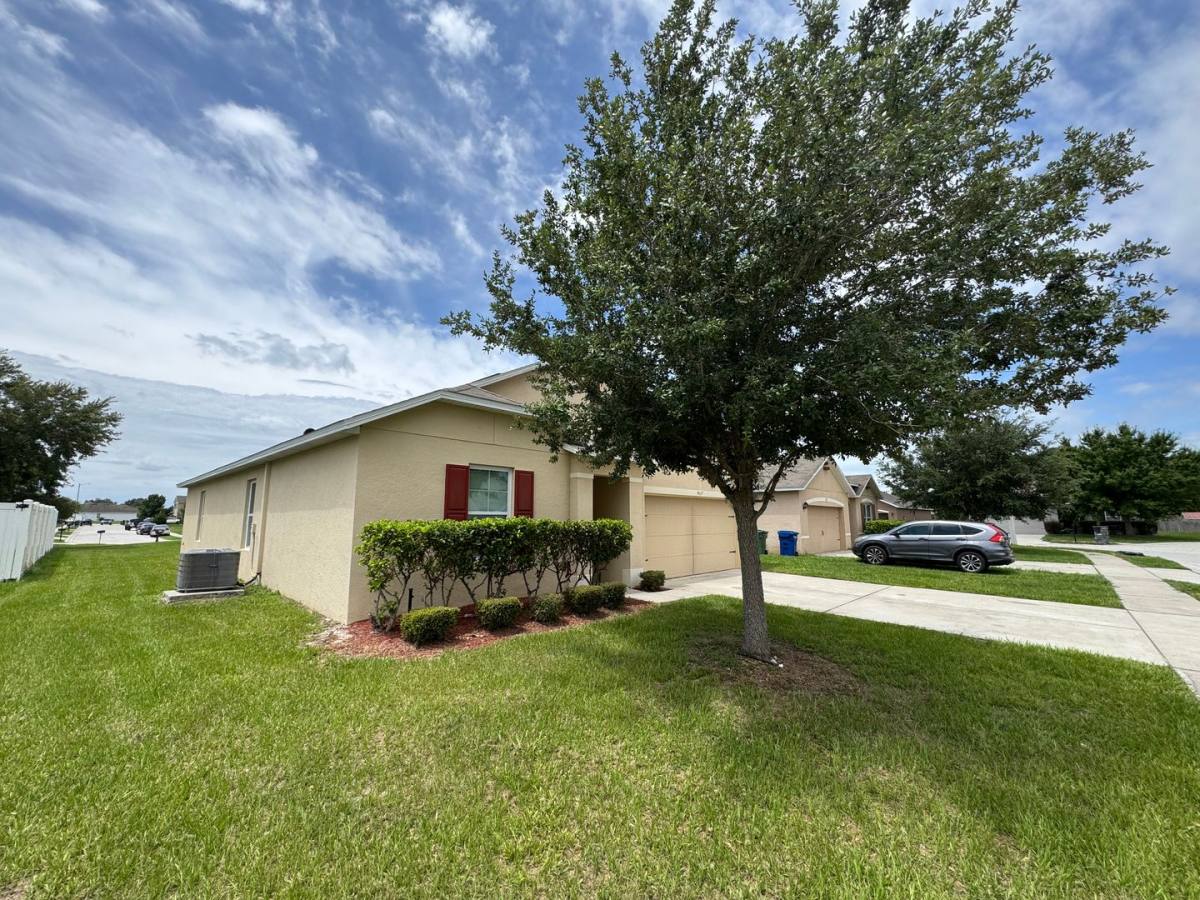 House for rent at 4117 Sophia Blvd, Winter Haven, FL 33881